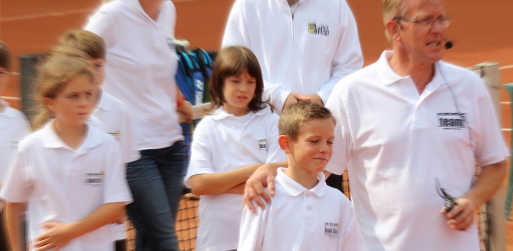 Niklas Baucke: Erfolgreicher Tennisnachwuchs und Förderkind des UTHC im Fokus