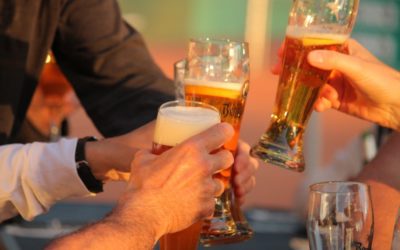 Das UTHC Sommer-Clubhaus öffnet seinen Biergarten in Usingen