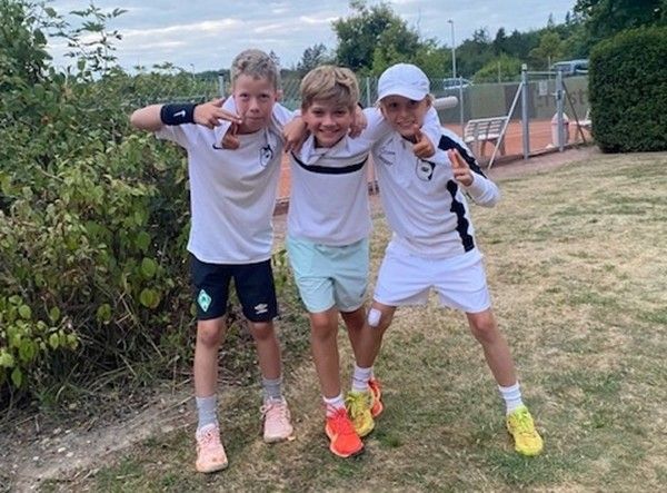 Ein rundum gelungener Tag: Padel-Eröffnung und Junioren Erfolg